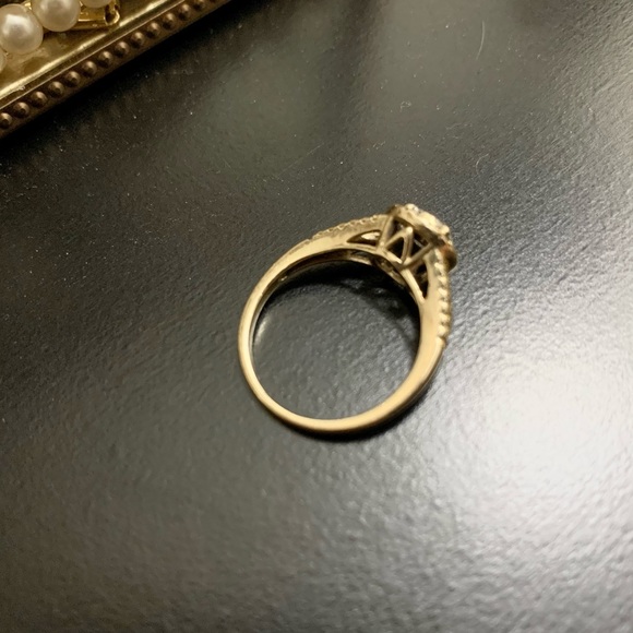 Wedding ring 14K gold with cluster diamonds - Picture 4 of 5